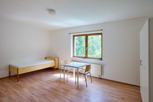 Eßlinger_Hauptstraße_7985
